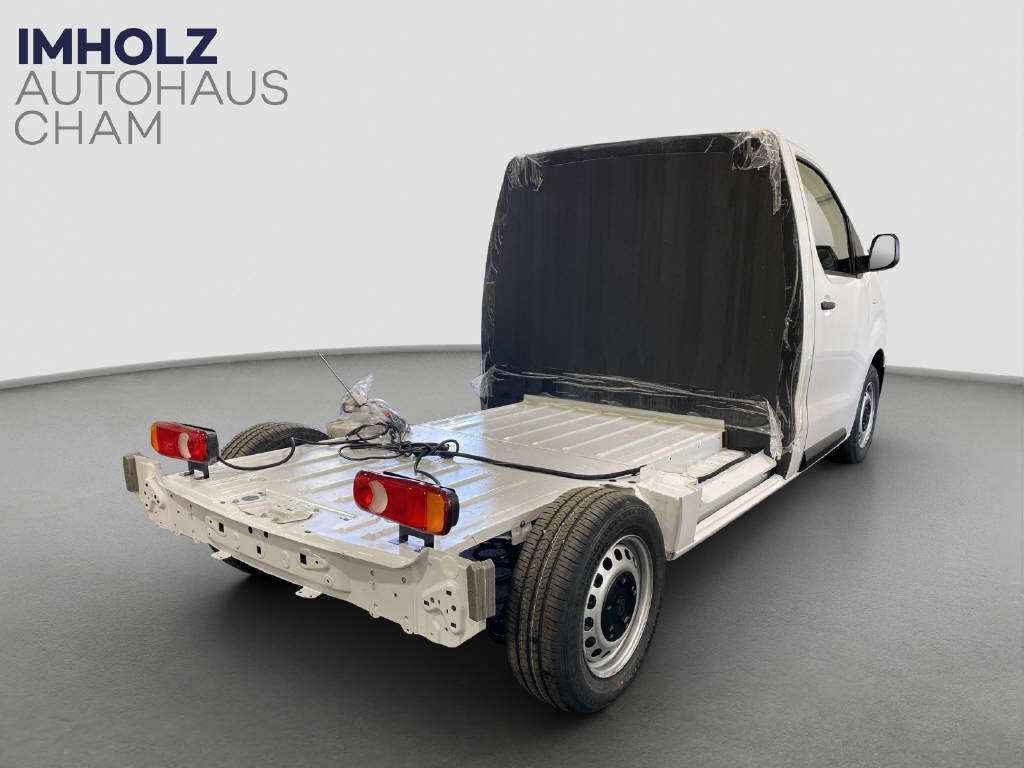 imho8269_2898833 vehicle image