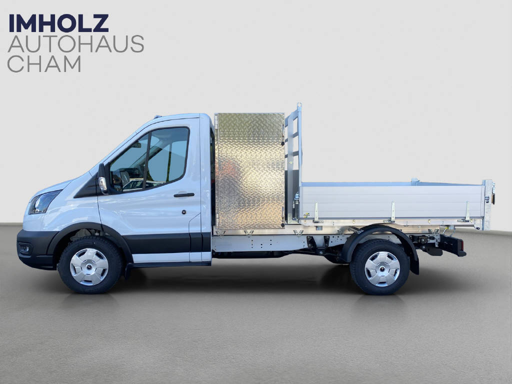 imho8269_2976114 vehicle image