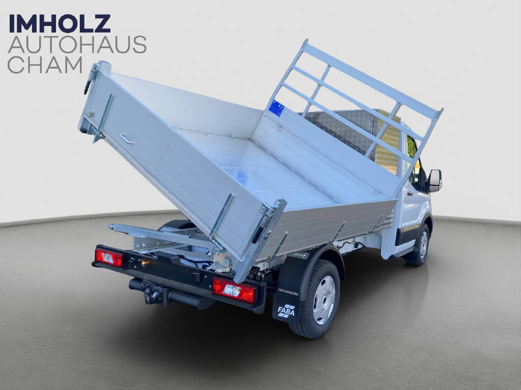imho8269_2976114 vehicle image