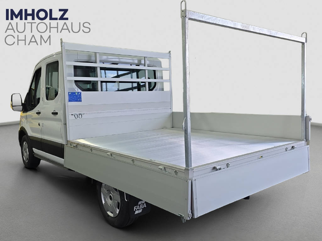 imho8269_2968183 vehicle image