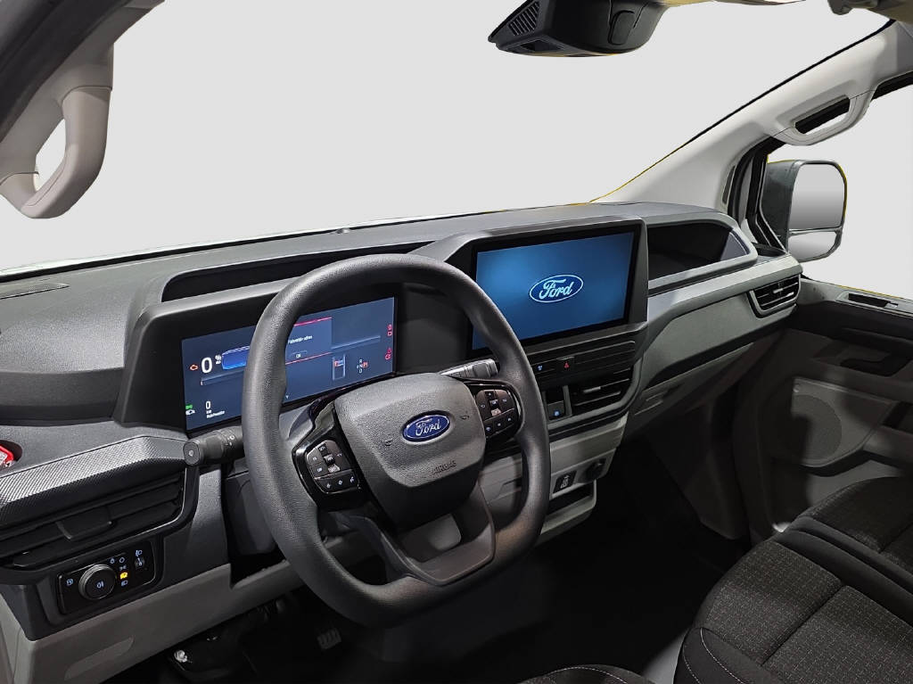 imho8269_2899587 vehicle image