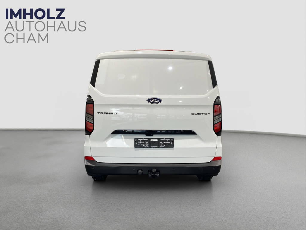 imho8269_2898837 vehicle image