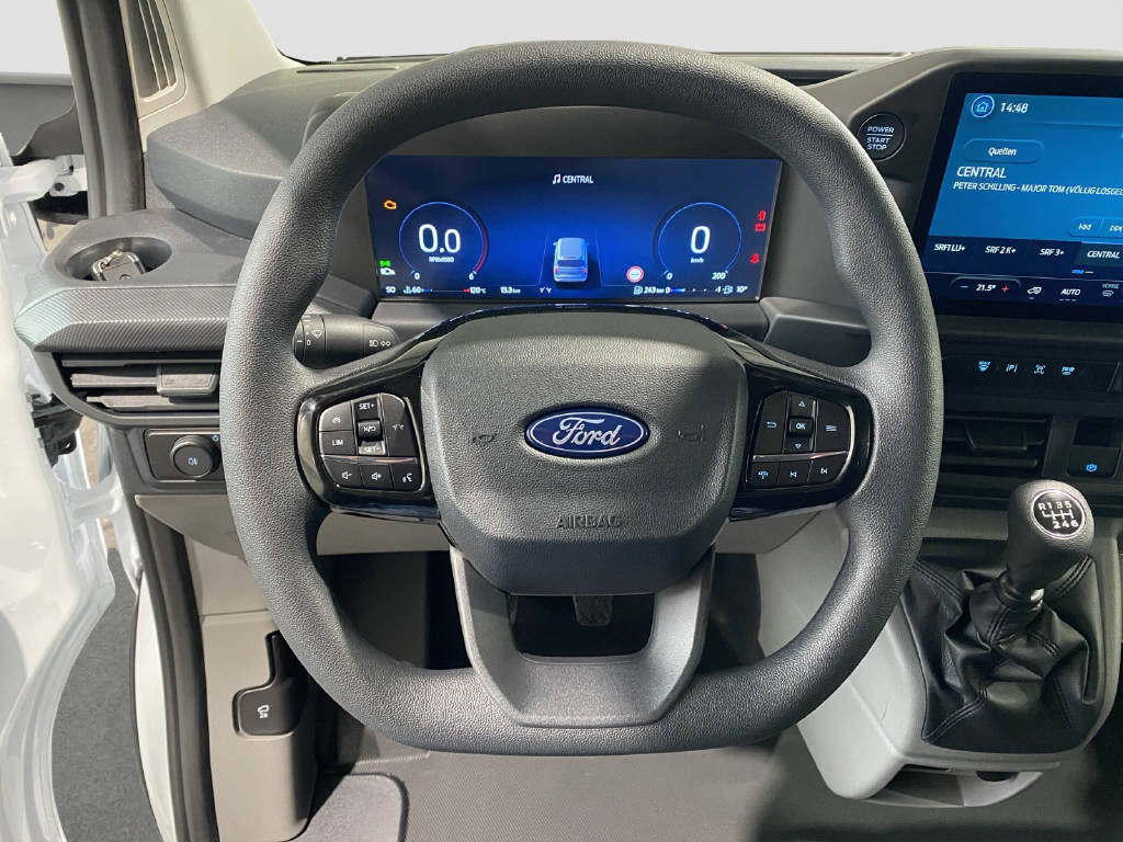 imho8269_2900885 vehicle image