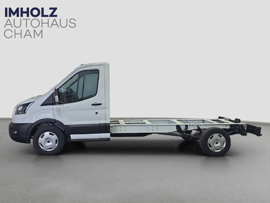 imho8269_2898840 vehicle image