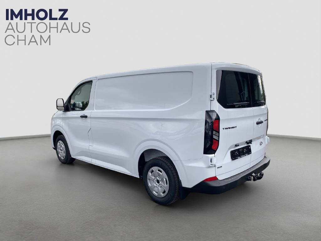 imho8269_2898845 vehicle image