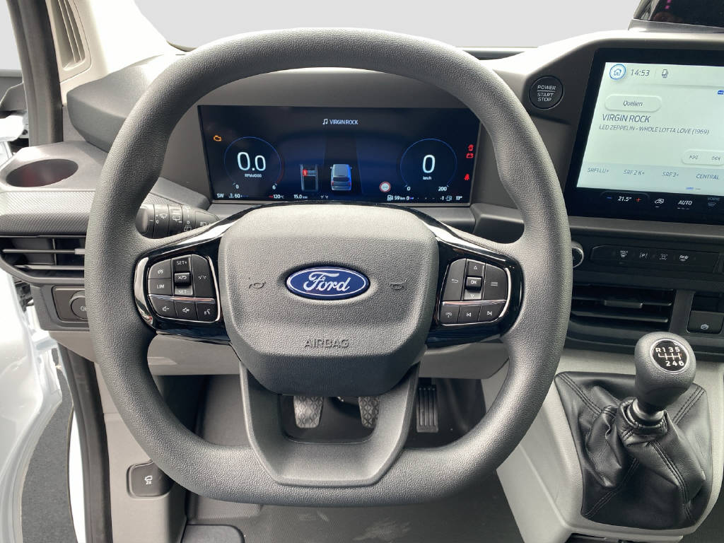 imho8269_2899598 vehicle image