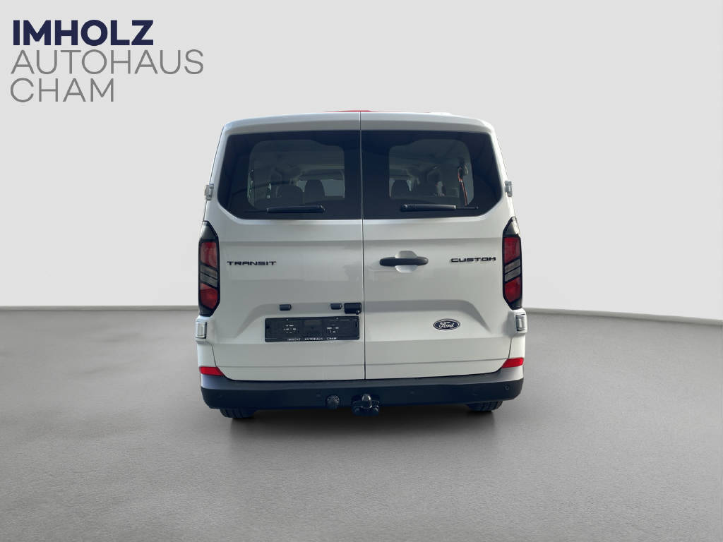 imho8269_2899599 vehicle image