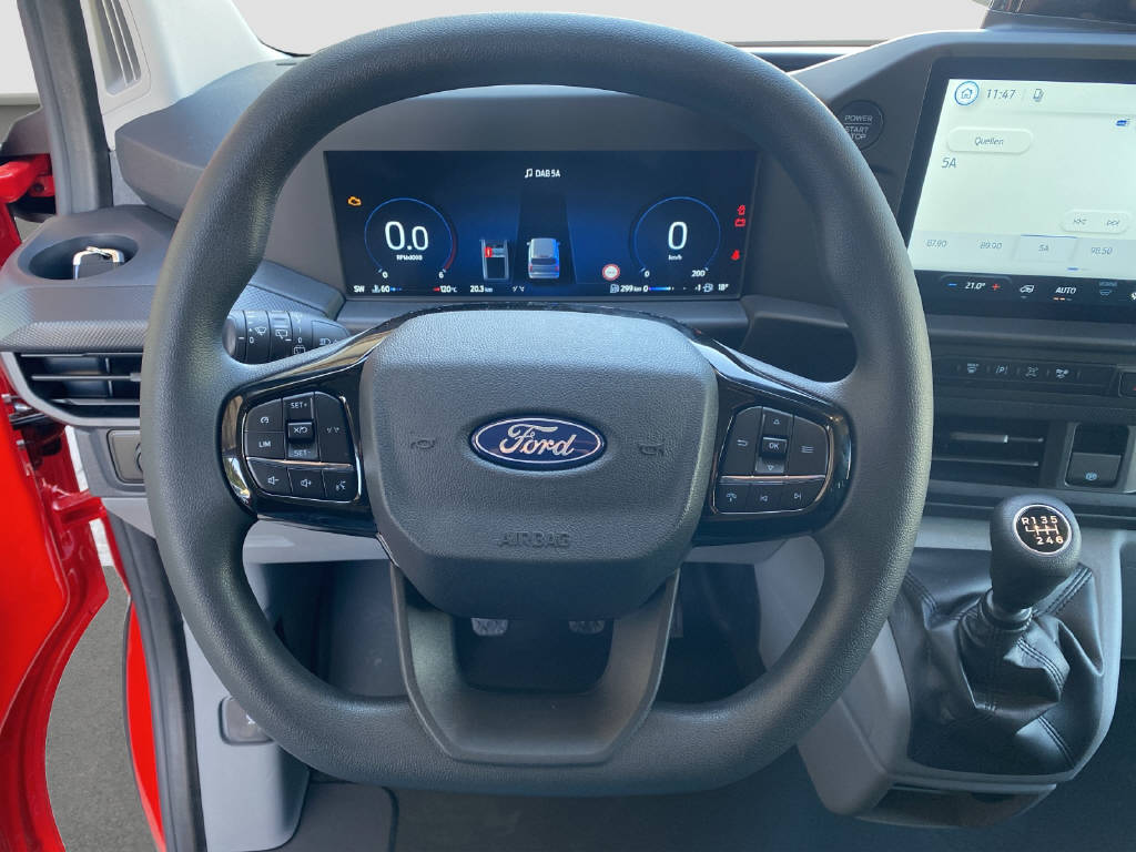 imho8269_2899603 vehicle image