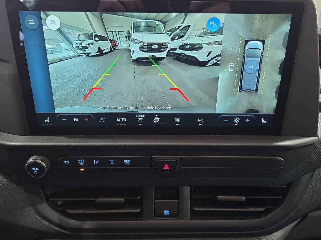 imho8269_2976127 vehicle image