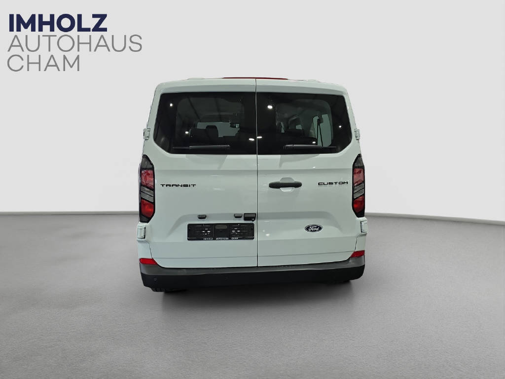 imho8269_2976127 vehicle image