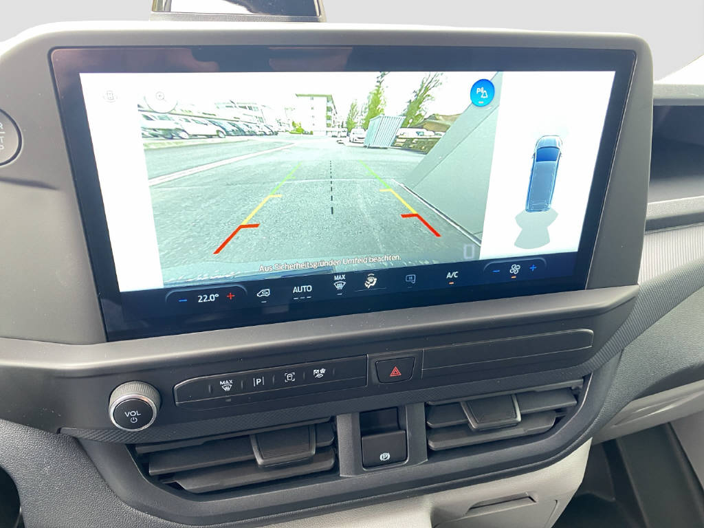 imho8269_2899604 vehicle image