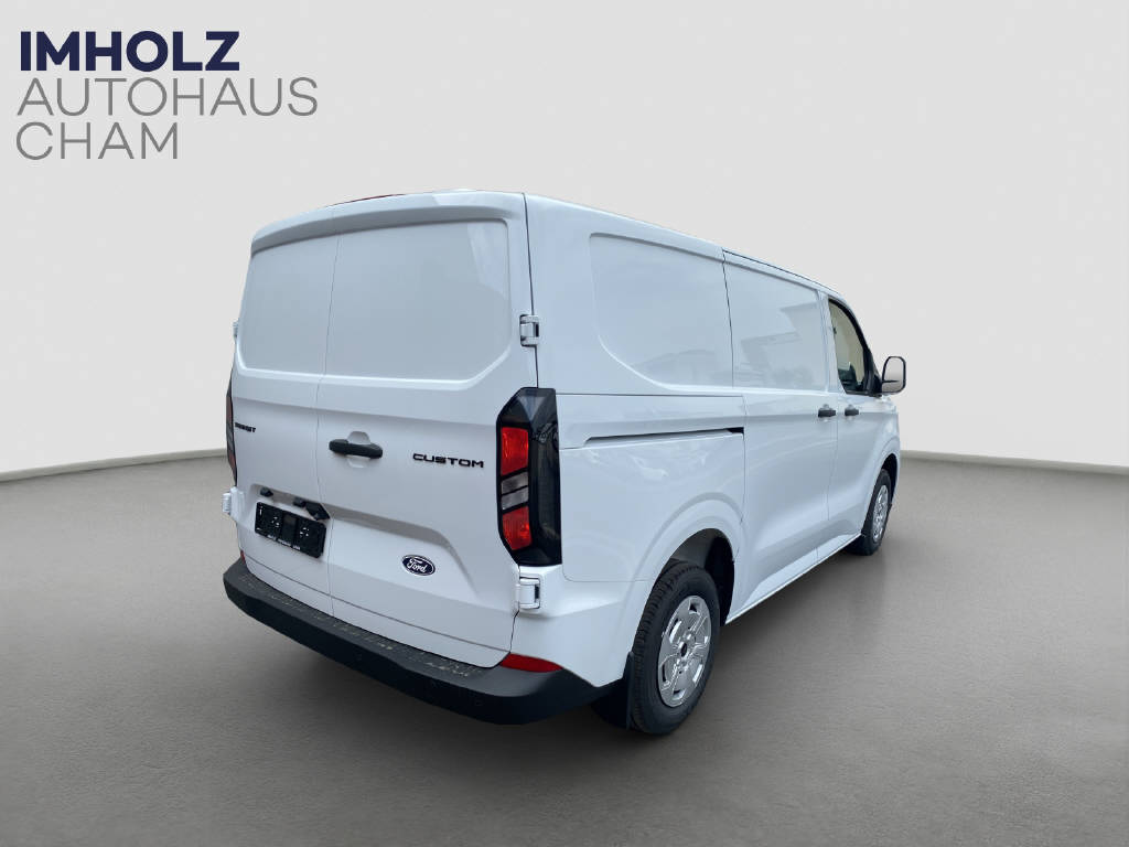 imho8269_2899604 vehicle image