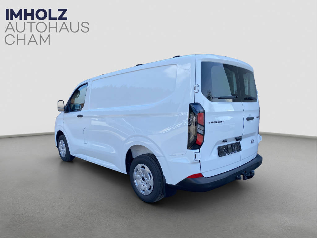 imho8269_2898853 vehicle image