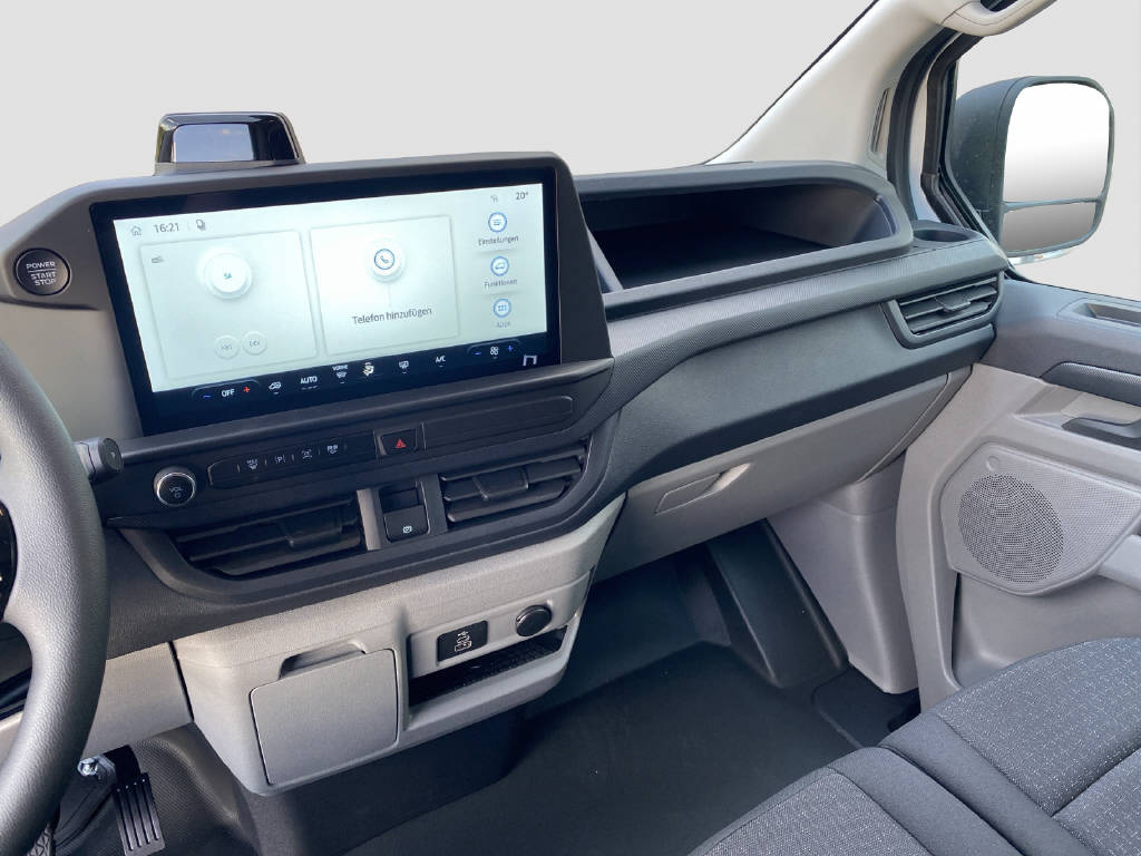 imho8269_2899609 vehicle image