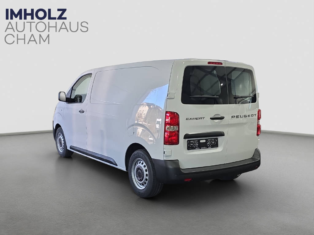 imho8269_2899613 vehicle image