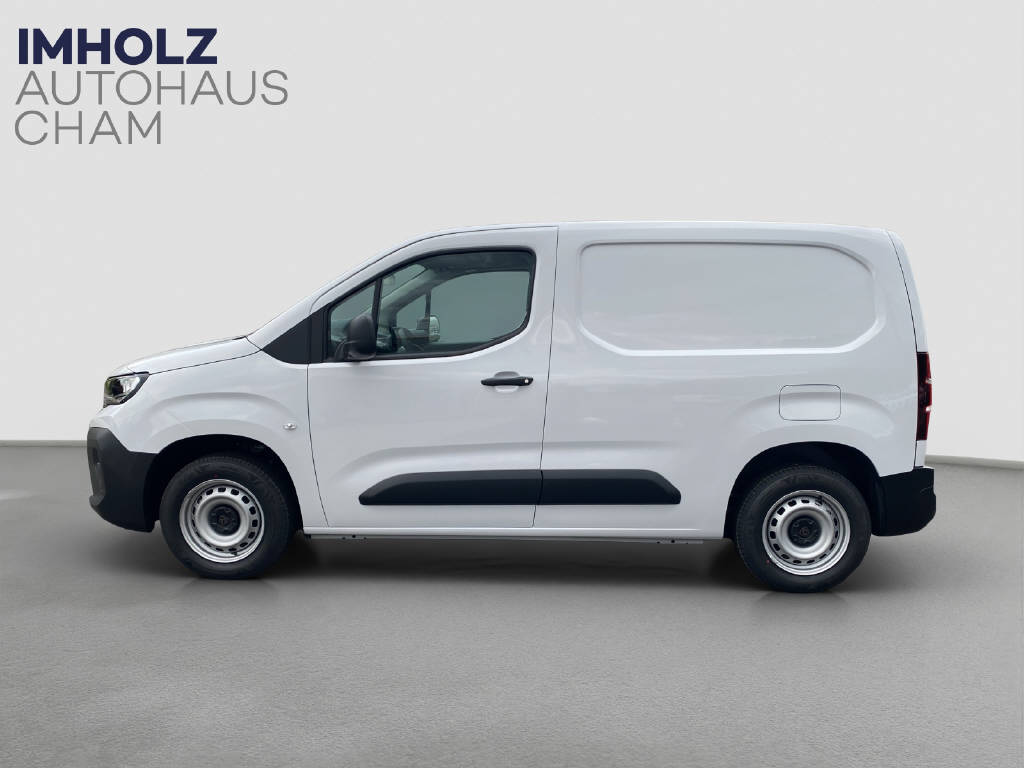 imho8269_2898864 vehicle image