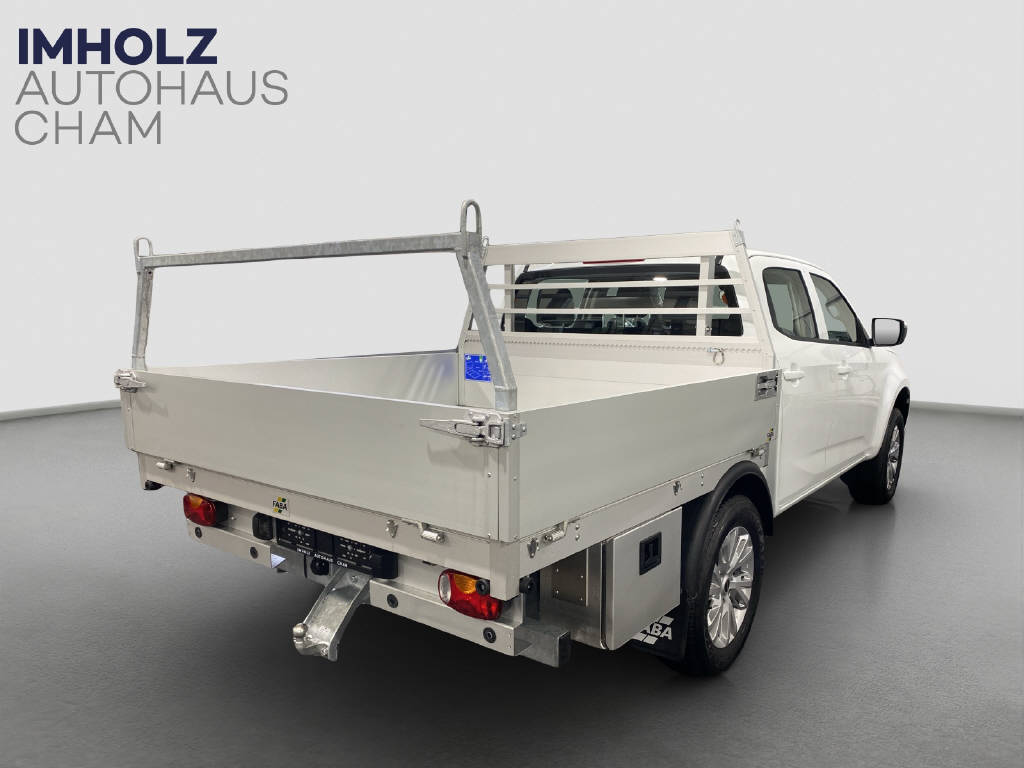 imho8269_2898867 vehicle image