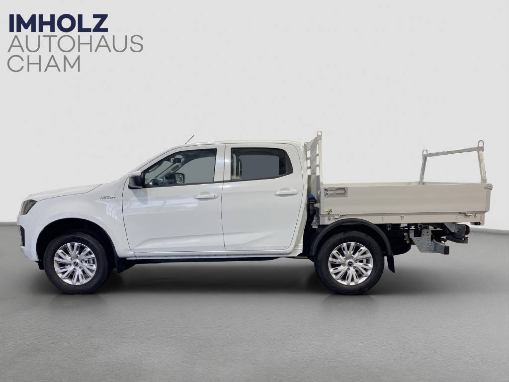 imho8269_2898868 vehicle image