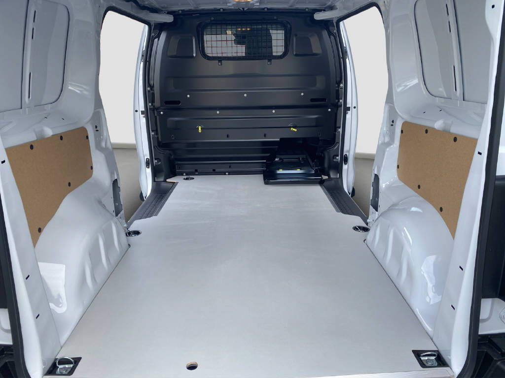 imho8269_2899632 vehicle image