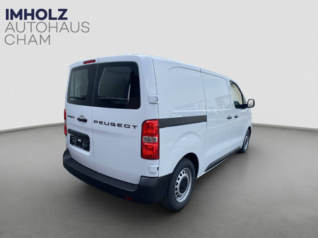 imho8269_2899632 vehicle image