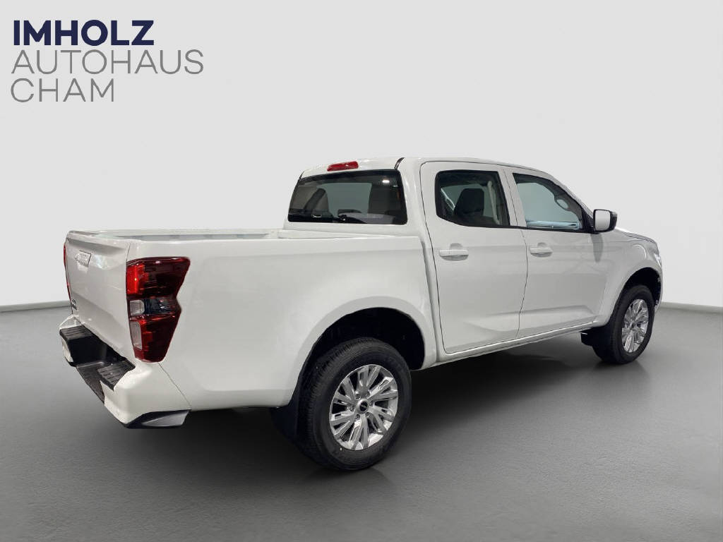 imho8269_2899635 vehicle image