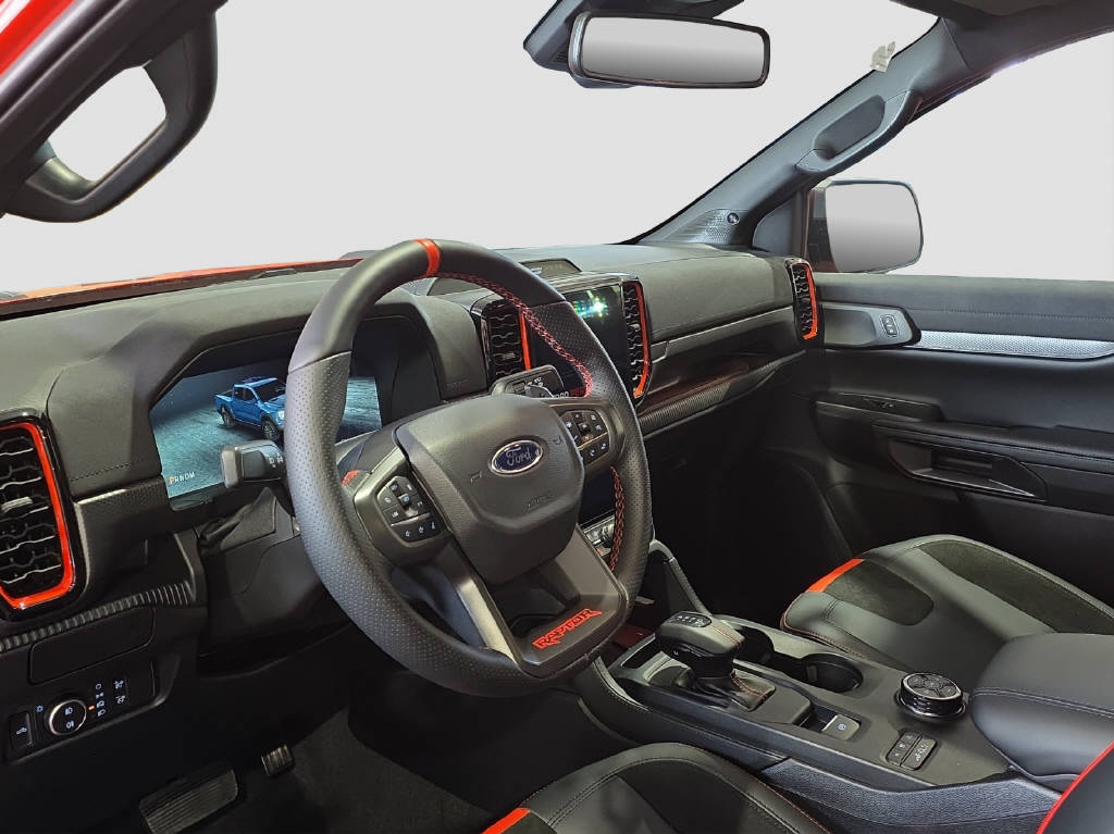 imho8269_2965873 vehicle image
