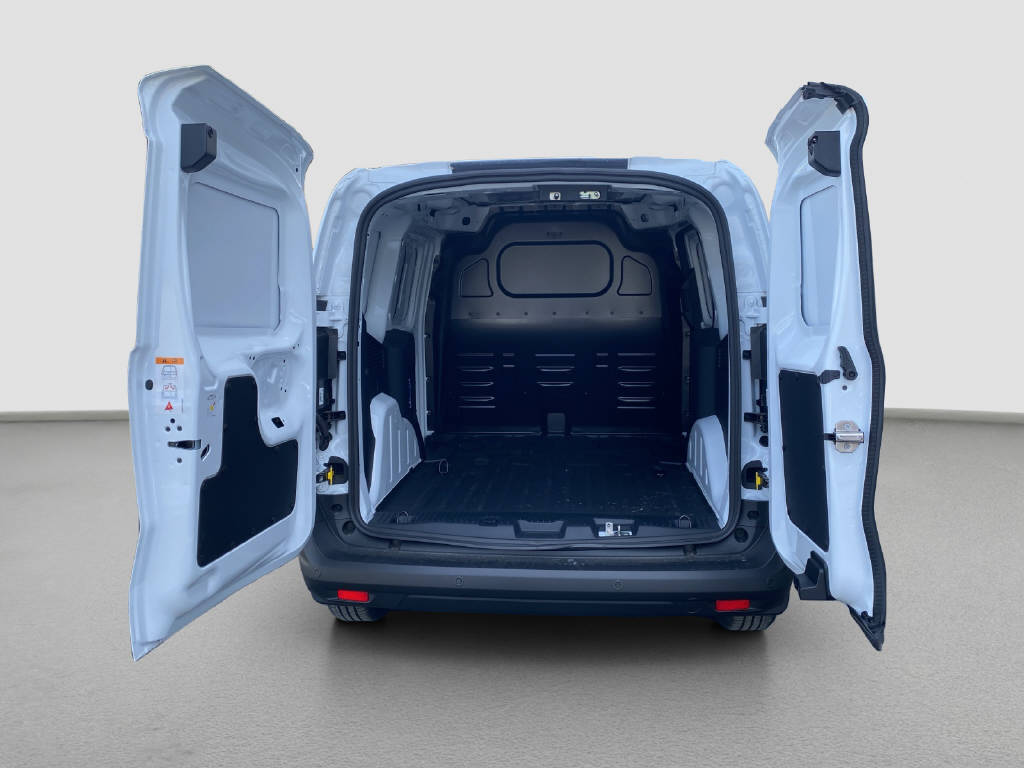 imho8269_2900933 vehicle image