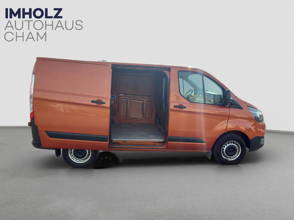 imho8269_2904950 vehicle image