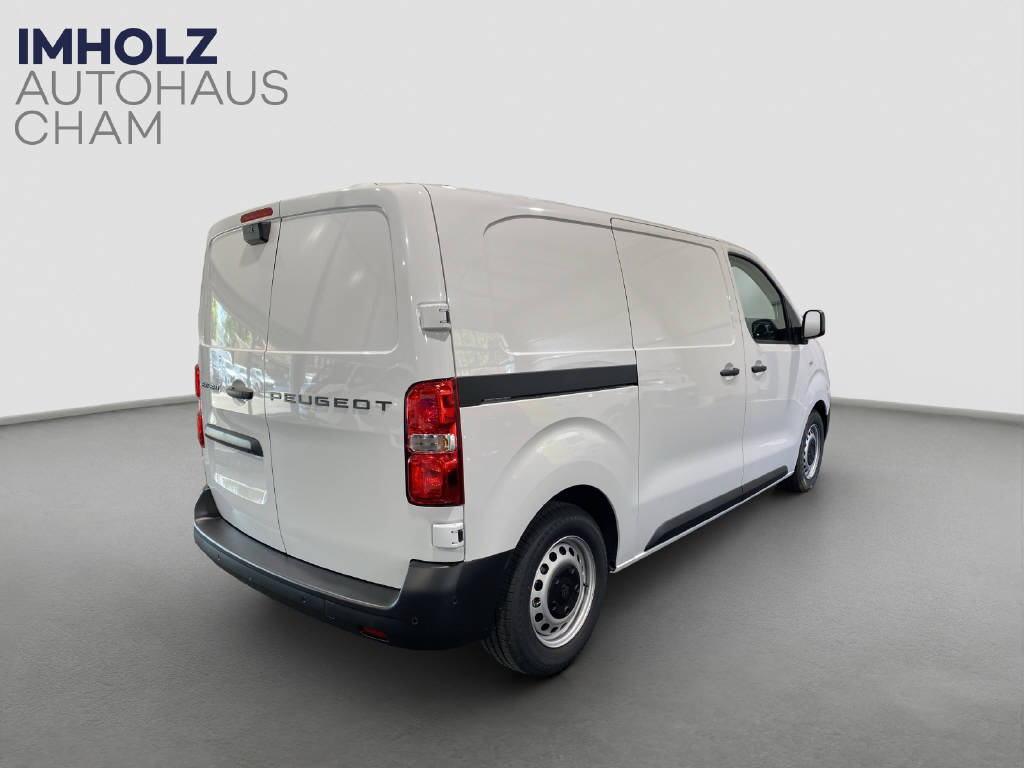 imho8269_2976159 vehicle image