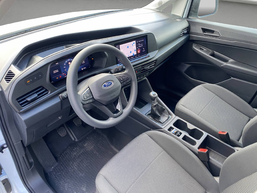 imho8269_2964864 vehicle image