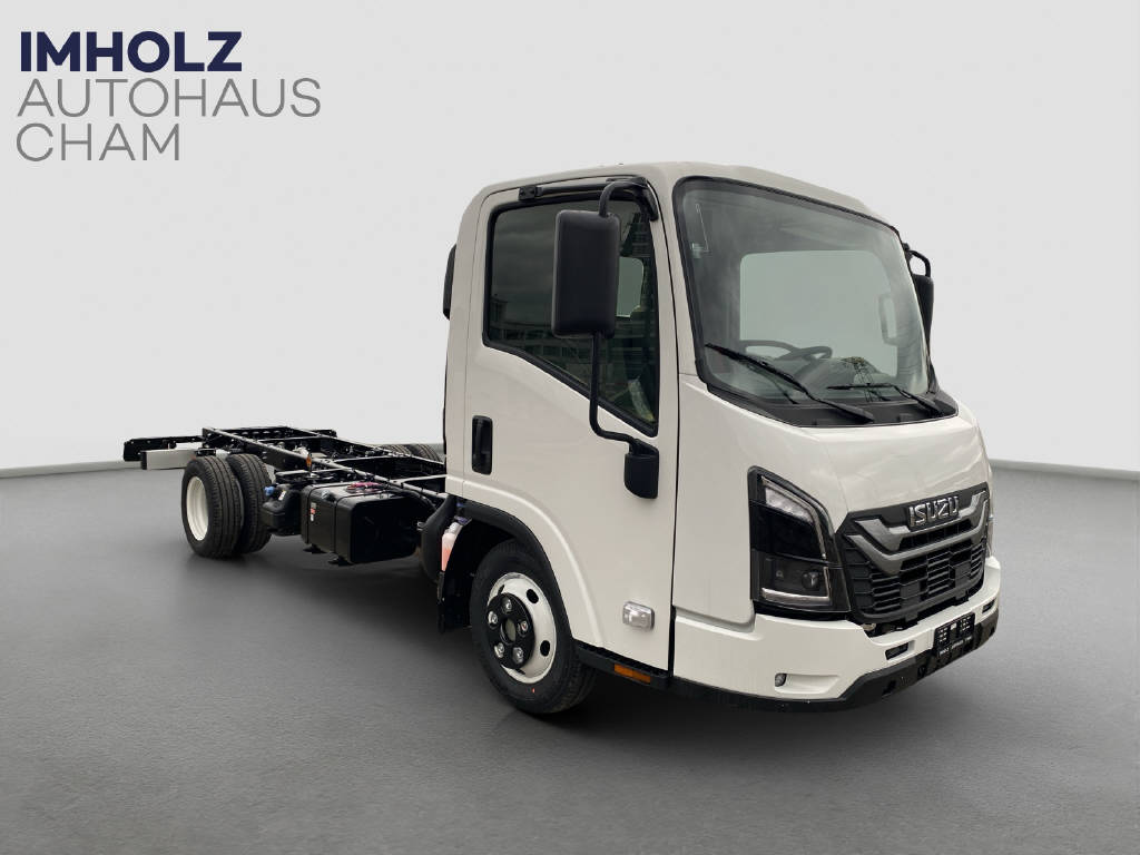 imho8269_2913070 vehicle image