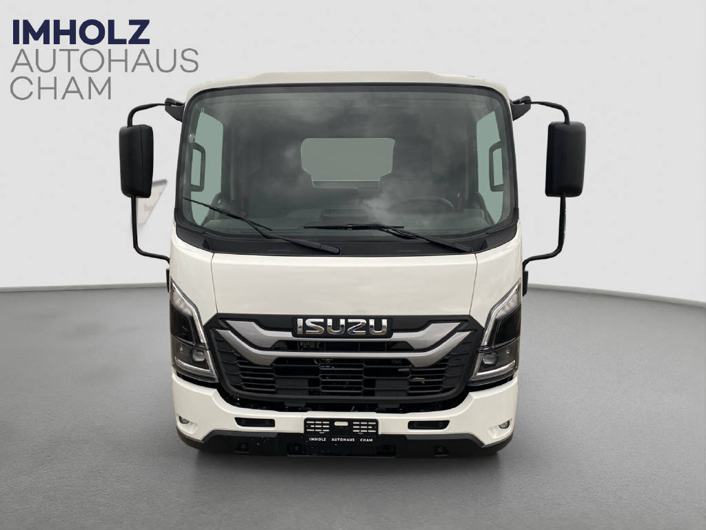 imho8269_2913070 vehicle image