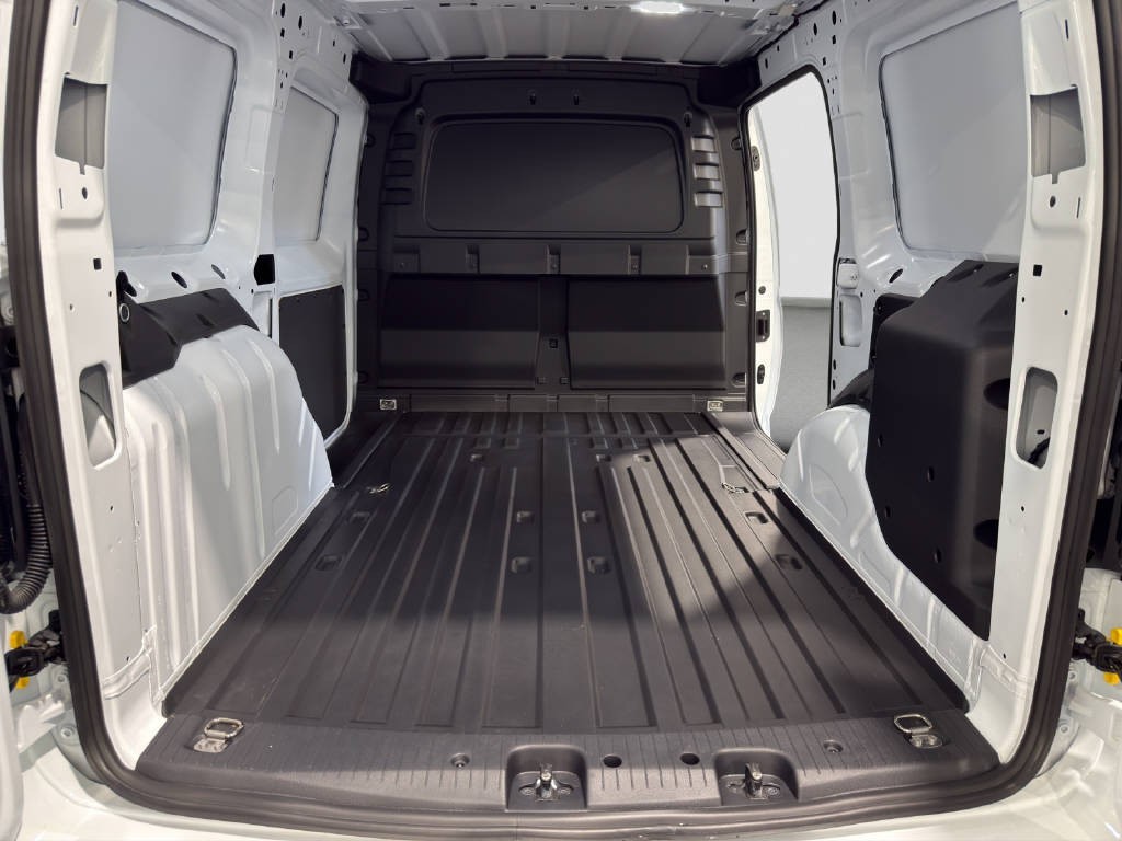 imho8269_2976182 vehicle image